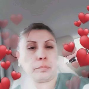 Meet your Posher, Eva